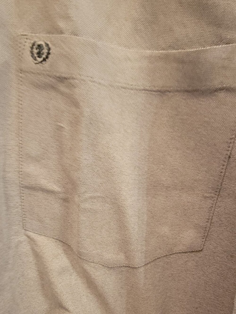 IZOD Washed Greenish Oxford Button-Down Shirt - XL - Picture 3 of 4